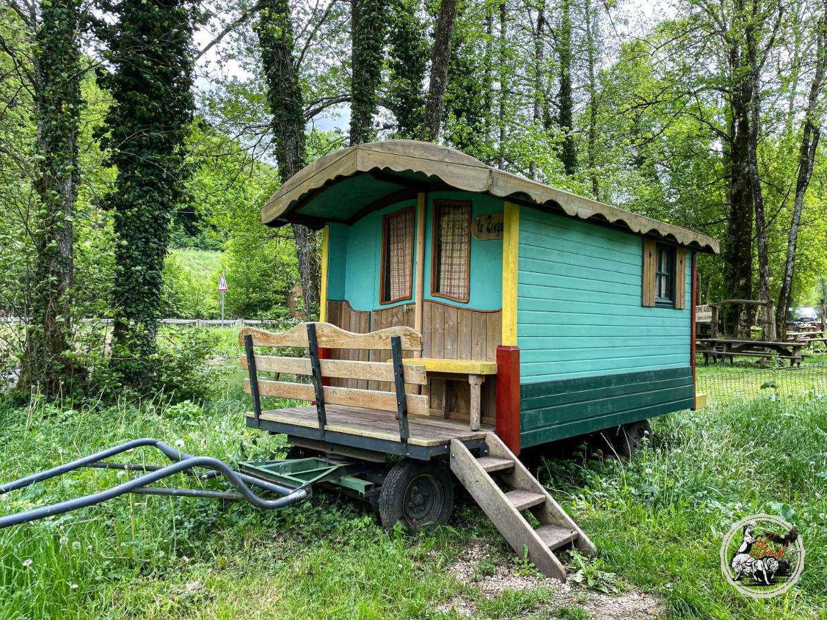 Villa Parc Animalier Du Herisson Doucier Exterior foto